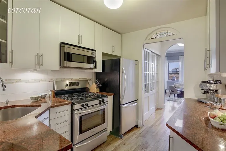 New York City Real Estate | View 656 Carroll Street, 4R | Kitchen | View 4