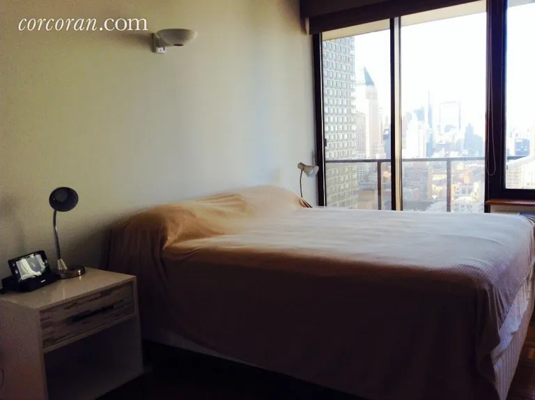 New York City Real Estate | View 161 West 61st Street, 31H | room 2 | View 3