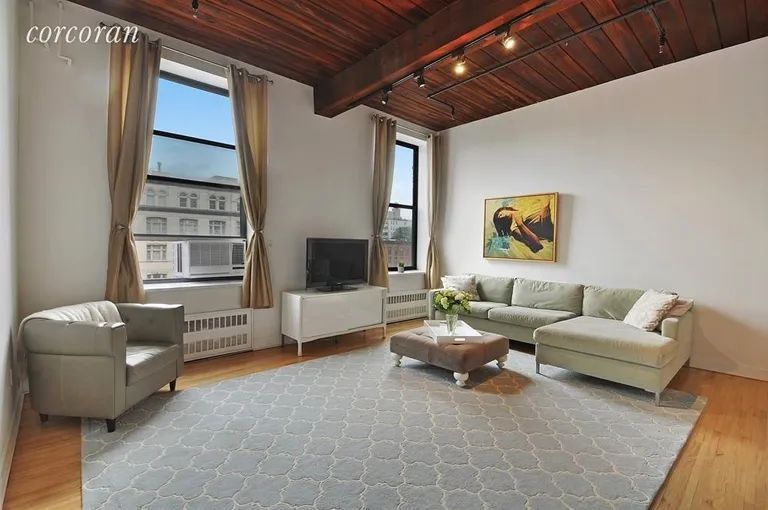 New York City Real Estate | View 29 Tiffany Place, 4K | Living Room | View 2