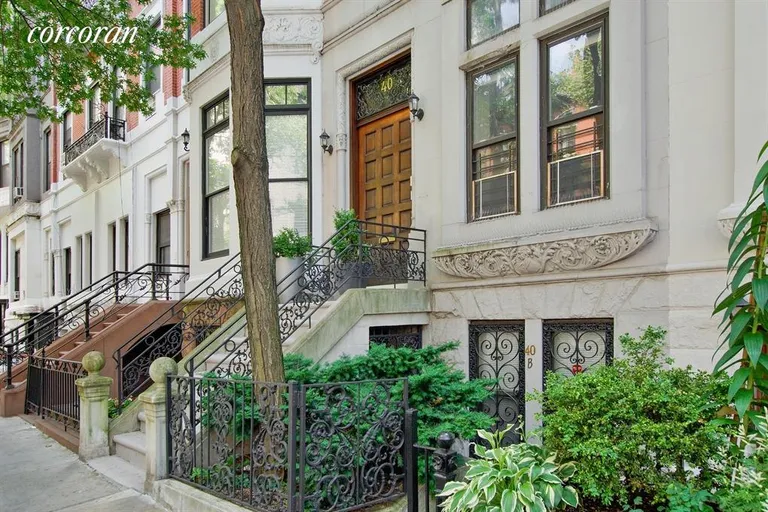 New York City Real Estate | View 40 West 83rd Street, A | Front View | View 2