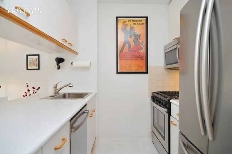 New York City Real Estate | View 350 West 50th Street, 4A | room 1 | View 2