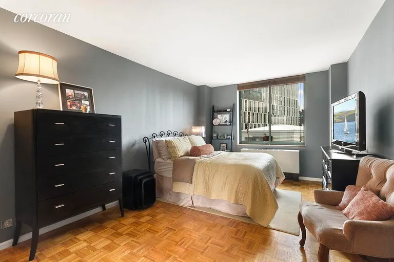 New York City Real Estate | View 295 Greenwich Street, 6F | 3 | View 4