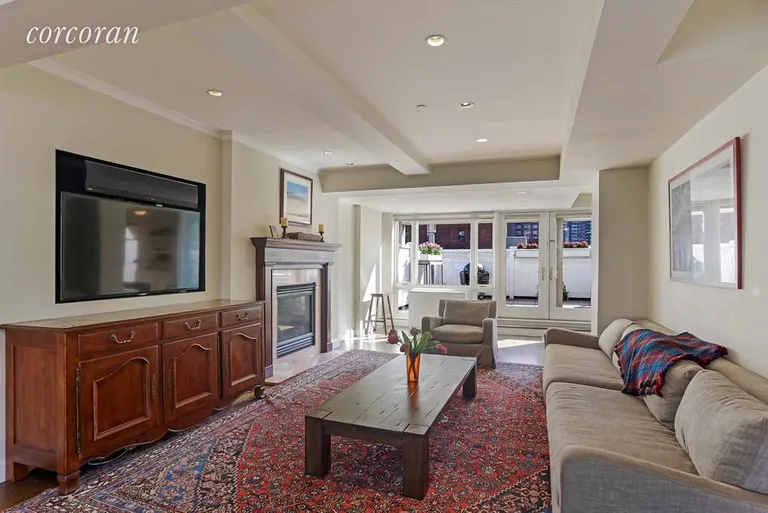 New York City Real Estate | View 435 East 76th Street, PHB | Living Room | View 4