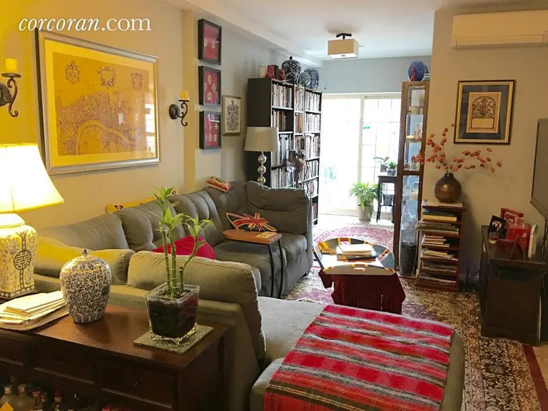 New York City Real Estate | View 23-33 31st Avenue, 3B | 2 Beds, 2 Baths | View 1