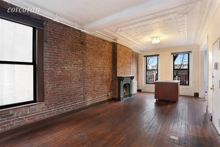 New York City Real Estate | View 491 6th Avenue, 3 | 3 Beds, 2 Baths | View 1