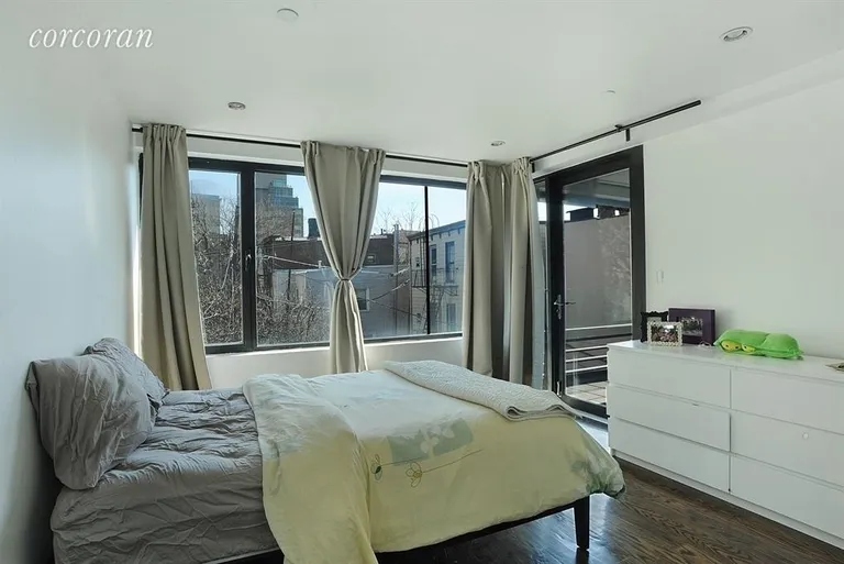 New York City Real Estate | View 131 Wythe Avenue, 3R | room 8 | View 9