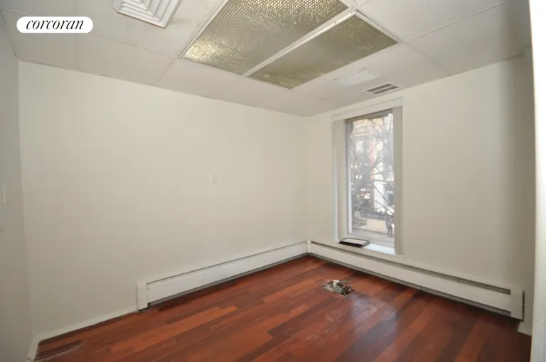 New York City Real Estate | View 150 Montague Street, 2 | room 3 | View 4