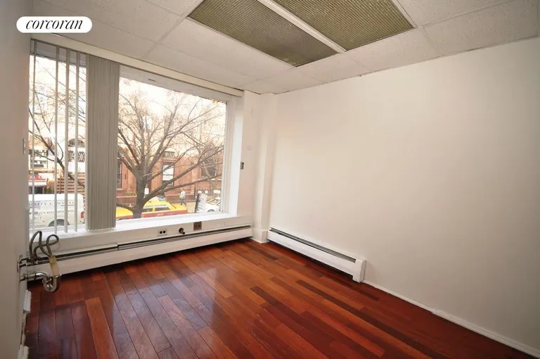 New York City Real Estate | View 150 Montague Street, 2 | room 2 | View 3