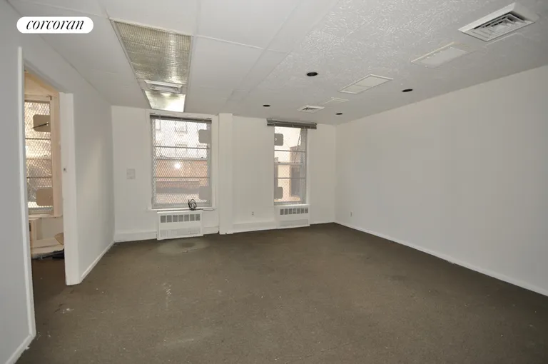 New York City Real Estate | View 150 Montague Street, 2 | room 5 | View 6