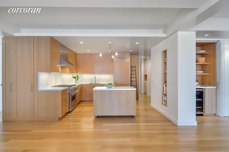New York City Real Estate | View 40 West 72nd Street, 152-154 | Kitchen | View 3