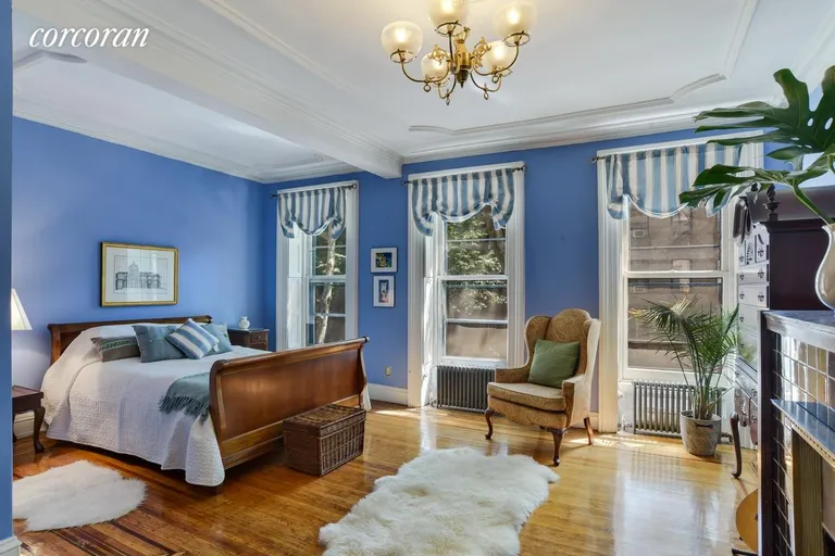 New York City Real Estate | View 54 S Portland Avenue |  Lovely Master Bedroom | View 4