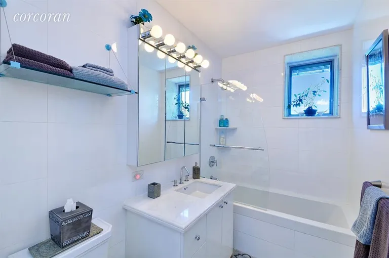 New York City Real Estate | View 12 McGuinness Blvd S, 4B | 2nd Bathroom | View 8
