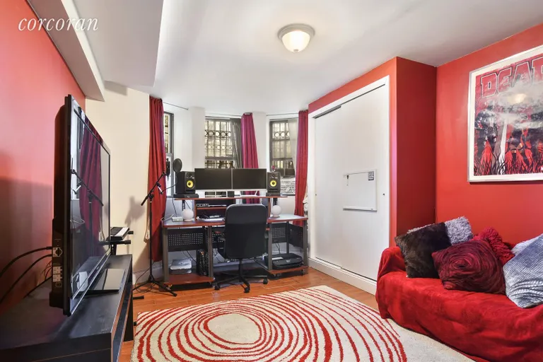 New York City Real Estate | View 477 Irving Avenue, GARDEN | Bedroom or office | View 3