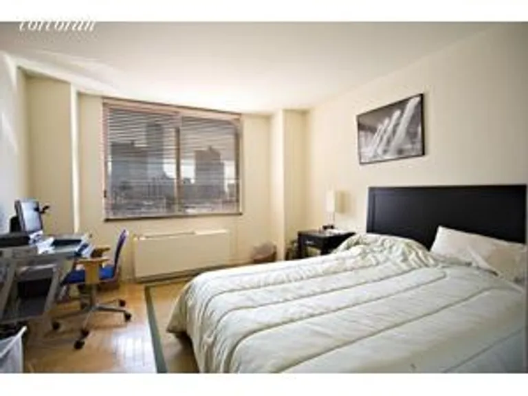 New York City Real Estate | View 350 West 50th Street, 10E | room 2 | View 3
