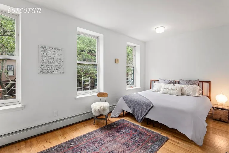 New York City Real Estate | View 308 Clermont Avenue | room 3 | View 4