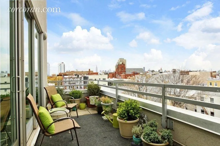 New York City Real Estate | View 211 North 5th Street, 4A | Open Northern Views over Prime Williamsburg | View 4