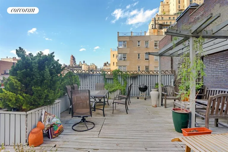 New York City Real Estate | View 15A West 73rd Street, PH | 3 Beds, 2 Baths | View 1
