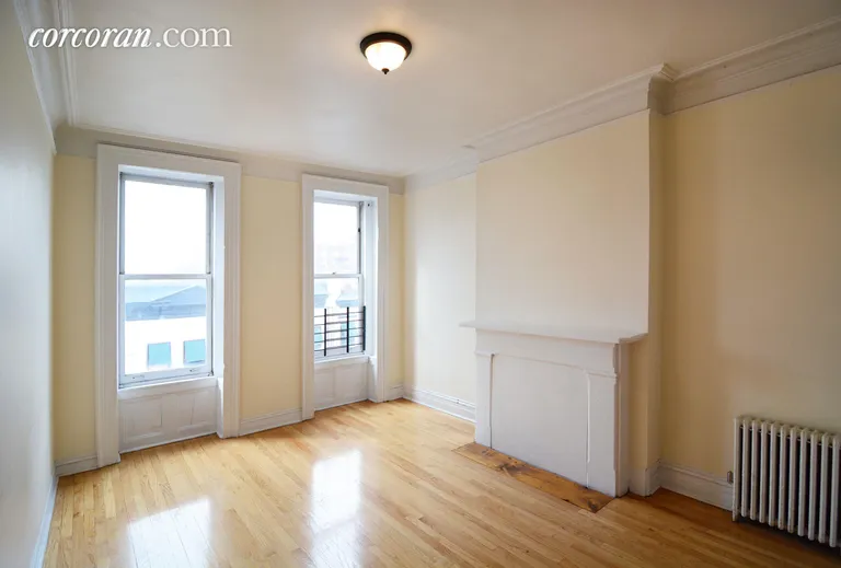 New York City Real Estate | View 814 Manhattan Avenue, 3L | room 1 | View 2