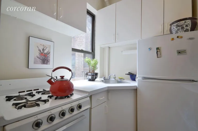 New York City Real Estate | View 206 Thompson Street, 8 | Windowed Kitchen! | View 2
