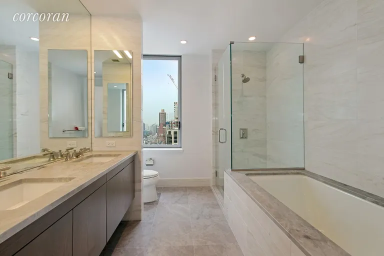New York City Real Estate | View 333 East 91st Street, PHA | room 5 | View 6