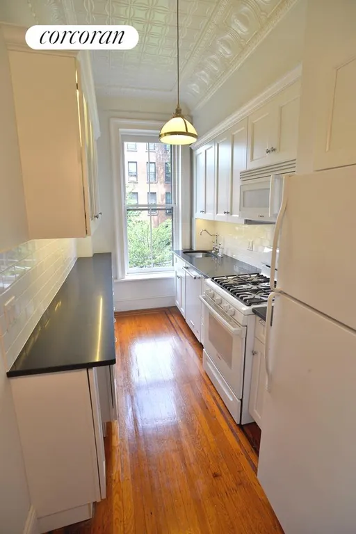 New York City Real Estate | View 195 Berkeley Place, B | room 2 | View 3