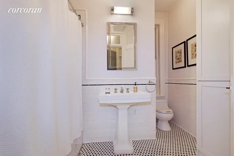 New York City Real Estate | View 126 Greene Avenue, 4-W | Immaculate Bath | View 5