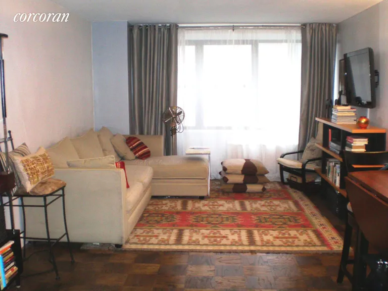 New York City Real Estate | View 305 East 40th Street, 5E | 1 Bed, 1 Bath | View 1