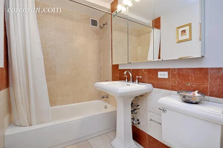 New York City Real Estate | View 435 East 76th Street, 3D | room 4 | View 5