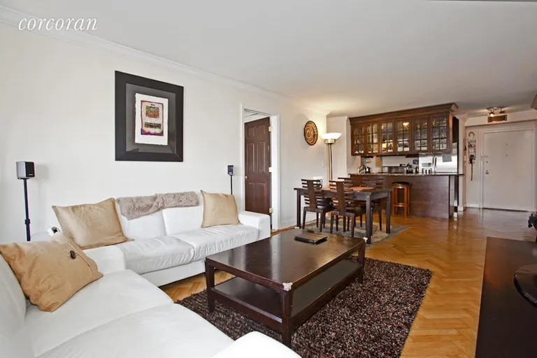 New York City Real Estate | View 275 West 96th Street, 21A | room 3 | View 4
