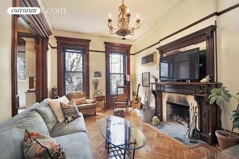 New York City Real Estate | View 420 8th Avenue, PARLOR | room 1 | View 2