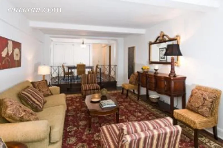 New York City Real Estate | View 170 East 77th Street, 5C | 2 Beds, 2 Baths | View 1