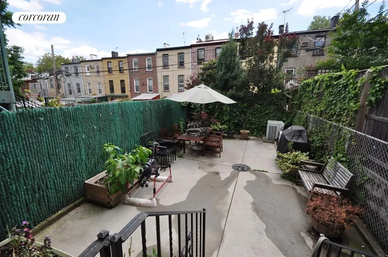 New York City Real Estate | View 30 1st Street, 1 | room 4 | View 5