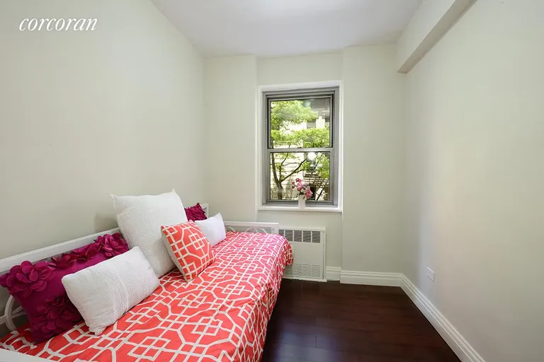 New York City Real Estate | View 136 East 76th Street, 3B | room 7 | View 8