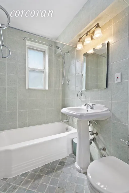 New York City Real Estate | View 2550 Independence Avenue, 2D | Bathroom | View 8