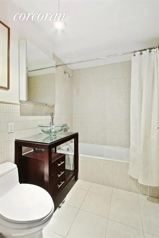 New York City Real Estate | View 133 Sterling Place, 2A | Bathroom | View 9
