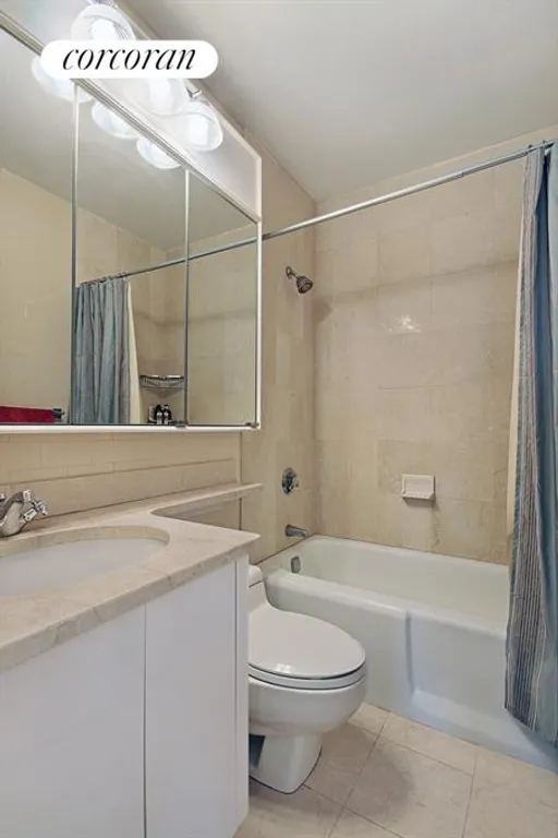 New York City Real Estate | View 250 East 40th Street, 26E | Bathroom | View 20