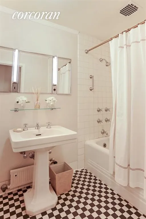 New York City Real Estate | View 24 West 55th Street, 10C | Bathroom | View 7