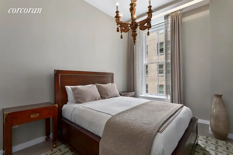 New York City Real Estate | View 111 Mercer Street, 3 | Even your guests get the royal treatment | View 5