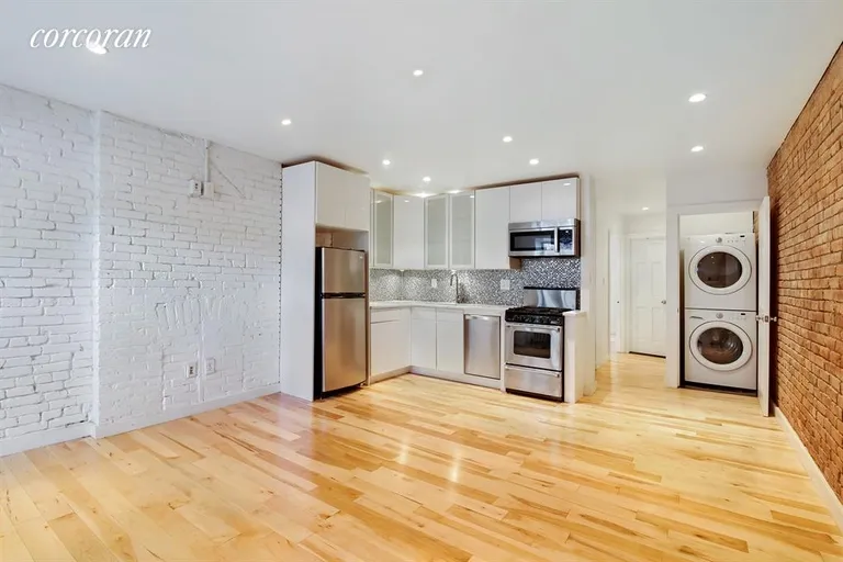 New York City Real Estate | View 2 South Oxford Street, Garden | 2 Beds, 1 Bath | View 1