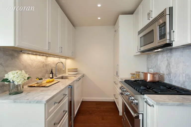 New York City Real Estate | View 200 East 94th Street, 903 | Kitchen | View 3