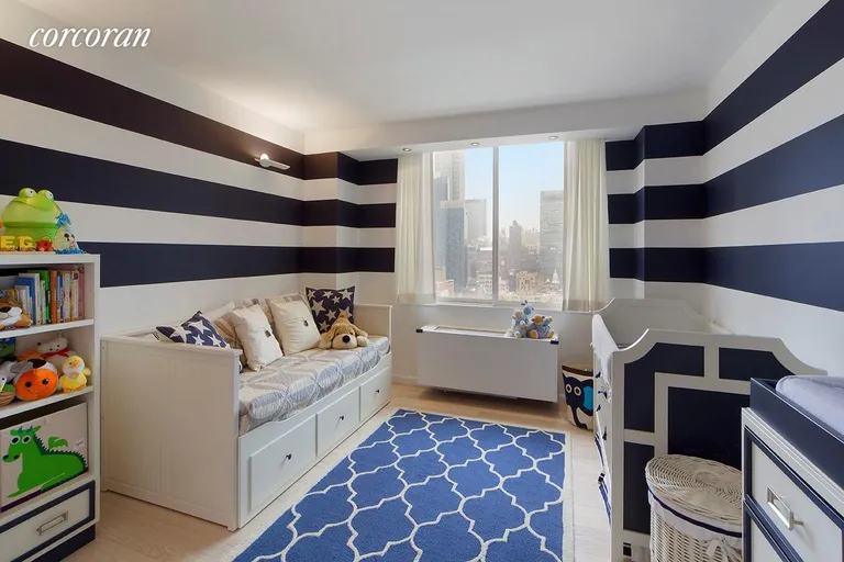 New York City Real Estate | View 350 West 50th Street, 20B | room 4 | View 5