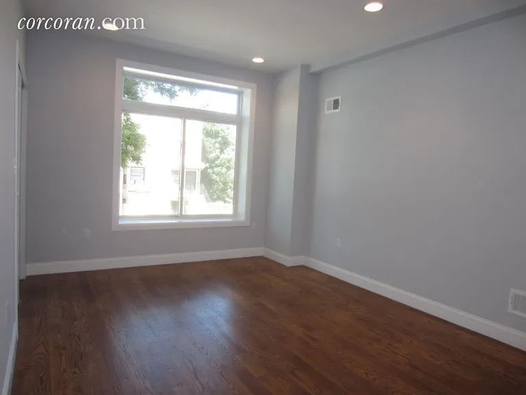 New York City Real Estate | View 738 Evergreen Avenue, 1 | room 5 | View 6