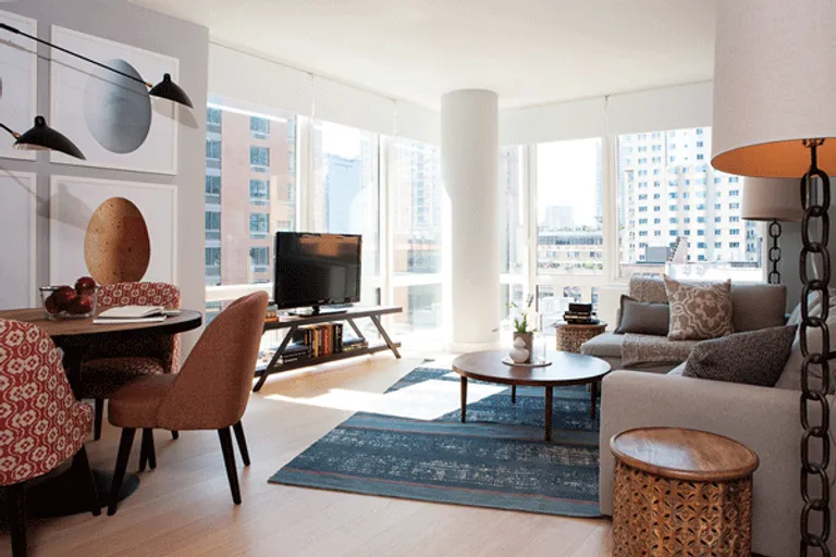 New York City Real Estate | View 550 West 45th Street, 823 | 2 Beds, 2 Baths | View 1