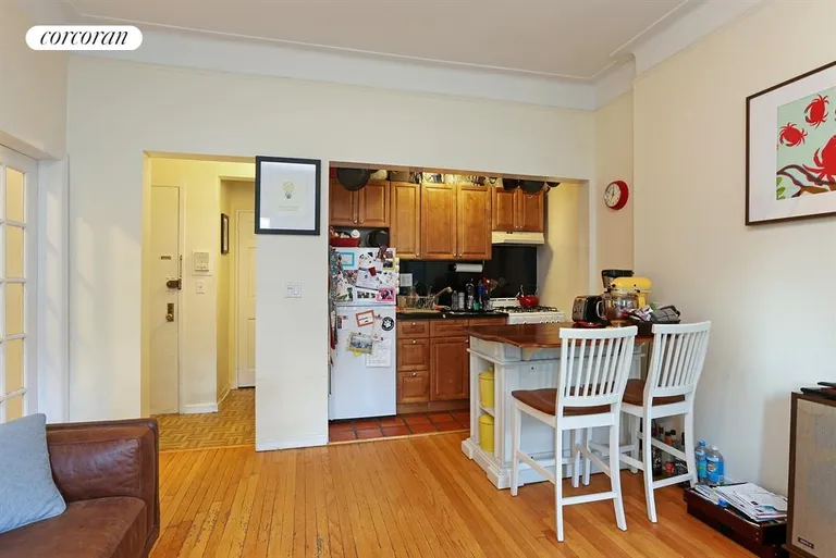 New York City Real Estate | View 46 West 69th Street, 10 | Kitchen | View 4