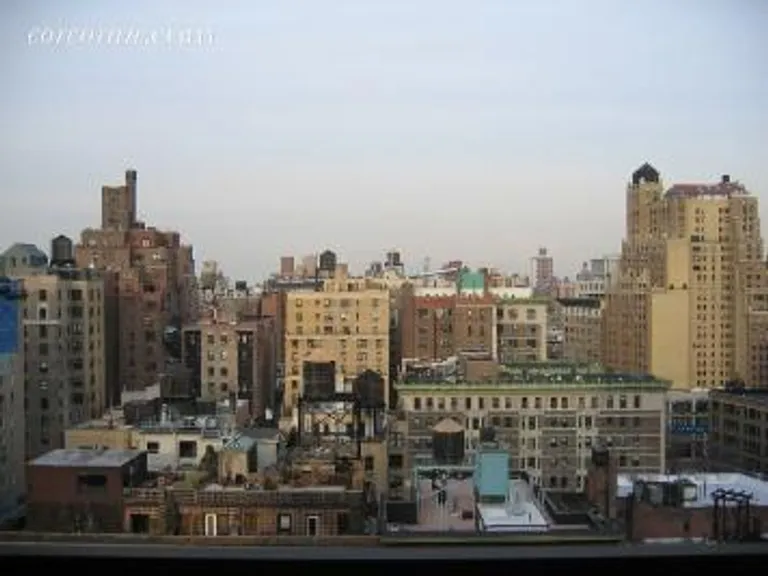 New York City Real Estate | View 253 West 73rd Street, 15E | room 4 | View 5