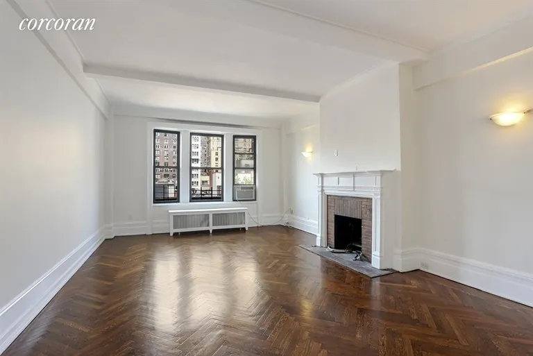 New York City Real Estate | View 30 West 70th Street, 7B | 3 Beds, 2 Baths | View 1