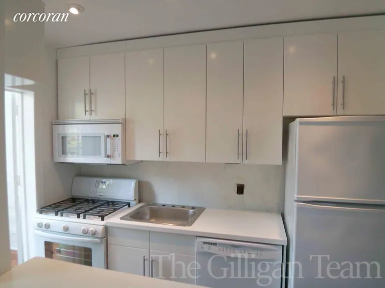 New York City Real Estate | View 129 Fort Greene Place, 1 | room 5 | View 6