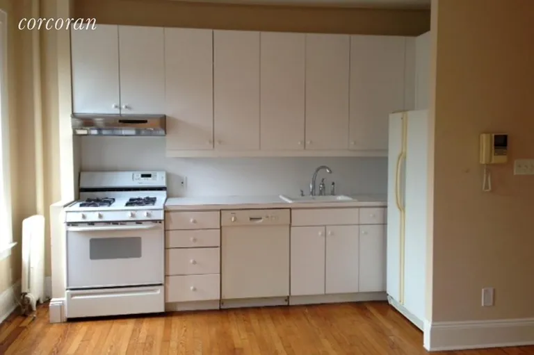 New York City Real Estate | View 823 Carroll Street, 4 | 2 Beds, 1 Bath | View 1