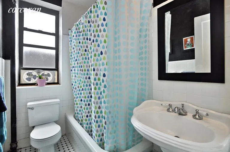 New York City Real Estate | View 854 West 181st Street, 5F | Bathroom | View 5