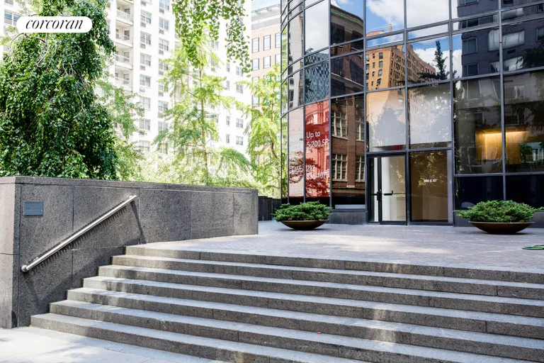 New York City Real Estate | View 260 East 67th Street, A | room 1 | View 2